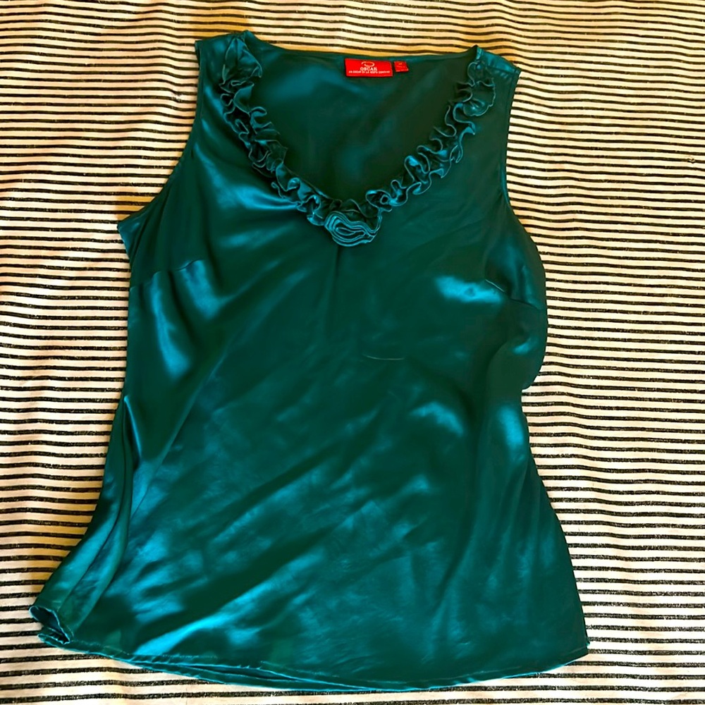 Oscar an Oscar De La Renta Company Ruffled teal tank top